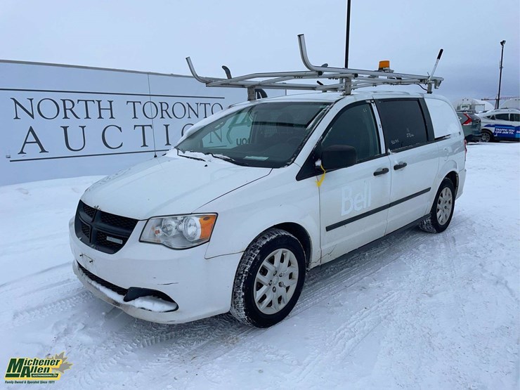 2015-ram-c/v-image-1