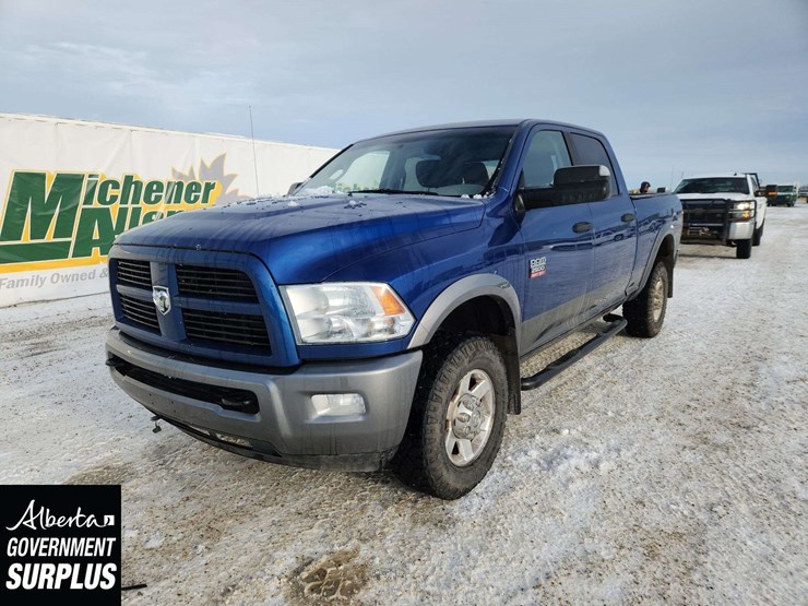 2011-dodge-2500-image-1