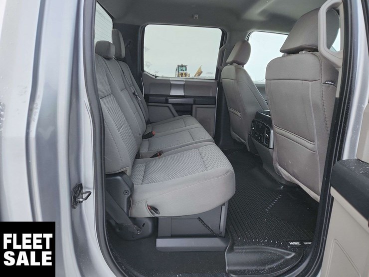 2022-ford-f250-image-17