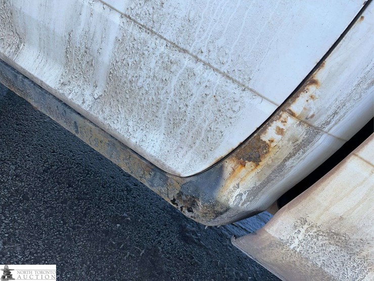 2012-dodge-2500-image-30