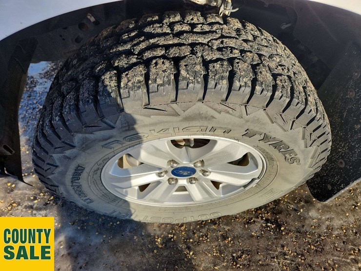 2020-ford-6.5-ft-image-29