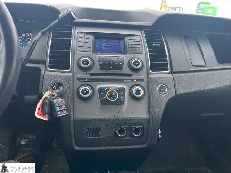 2013-ford-taurus-police-inte-image-28