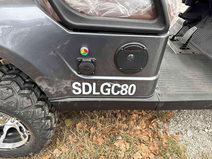 2025-unused-sdlgc80-electric-golf-cart-image-5