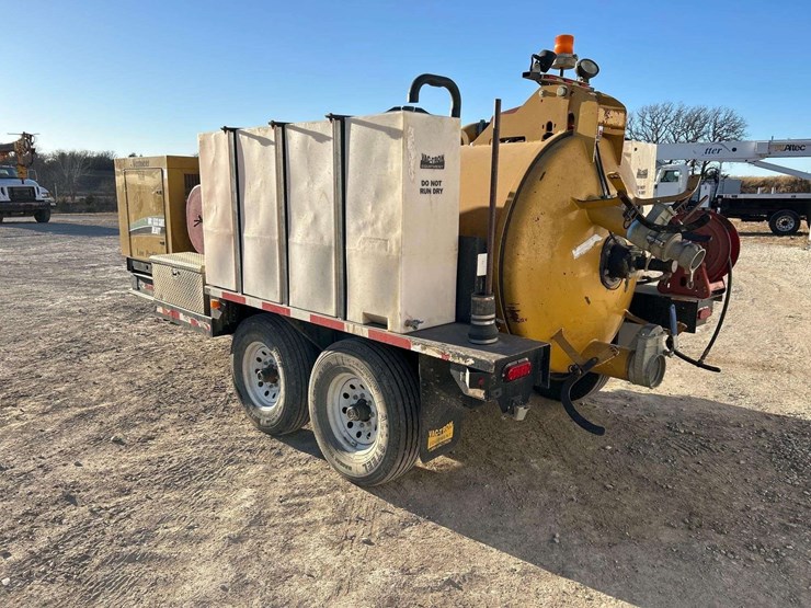 vermeer-vac-trailer-image-2