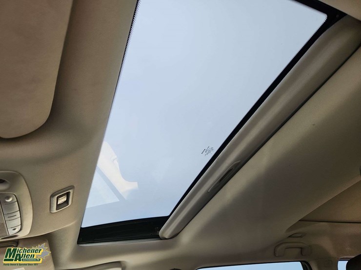 2015-nissan-pathfinder-image-26