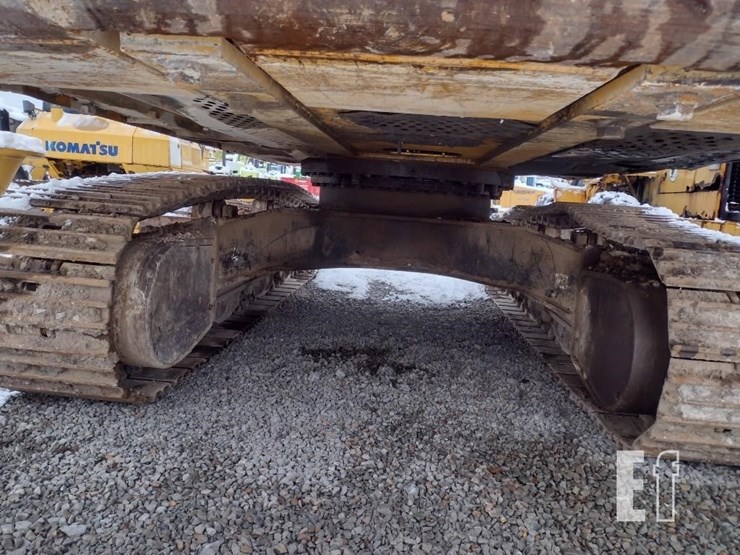 deere-350g-lc-image-30