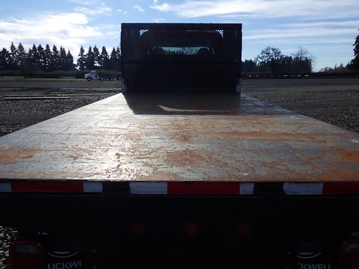 2007-gmc-c5500-crew-cab-16'-s/a-flatbed-truck-image-9