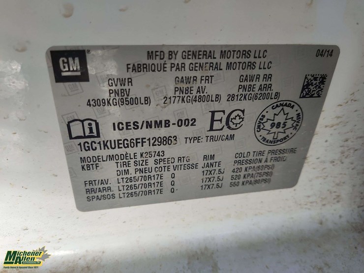 2015-chevrolet-silverado-2500hd-image-10