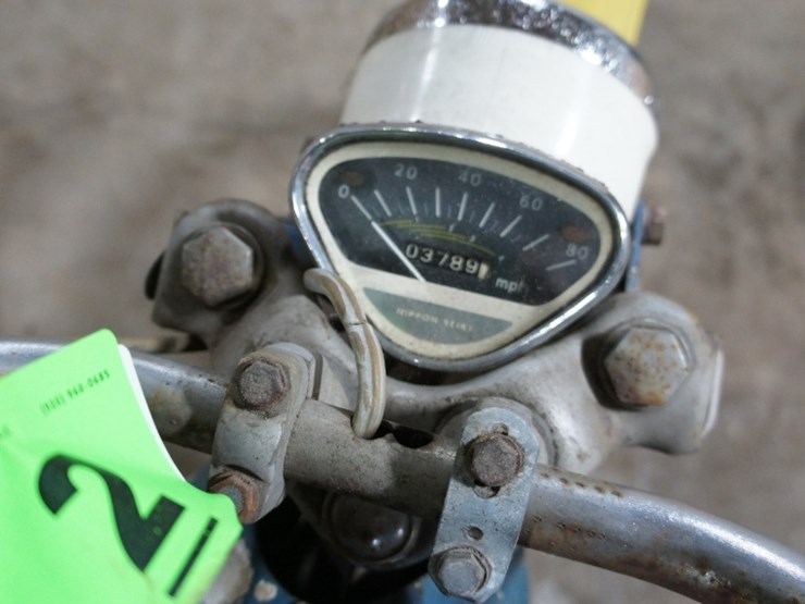 honda-s90-motorcycle-image-7