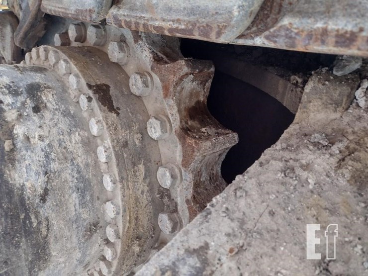 deere-350g-lc-image-22