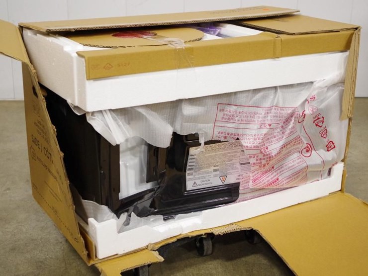 ge-1.7-cu.-ft.-over-the-range-microwave-w/-sensor-cooking,-freight-damage,-see-photos-image-2