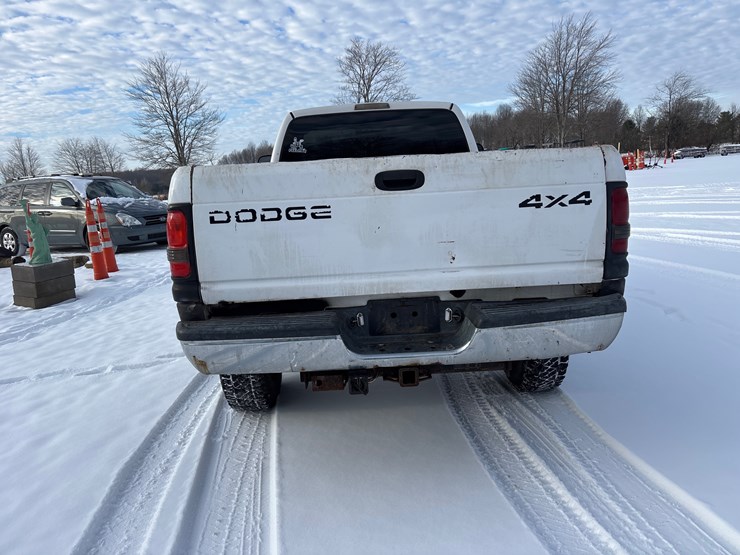 2002-dodge-ram-2500-image-7