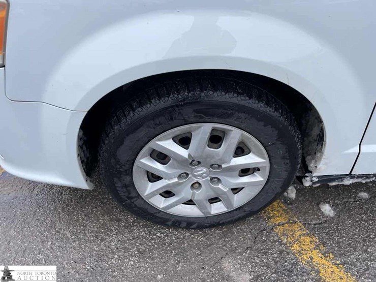 2014-ram-tradesman-image-12