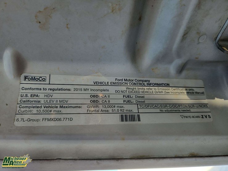 2015-ford-f350-image-40