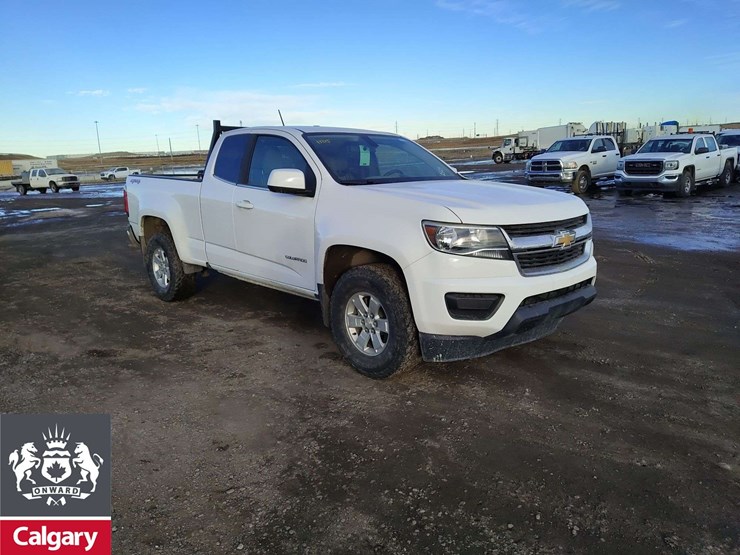2017-chevrolet-colorado-image-8