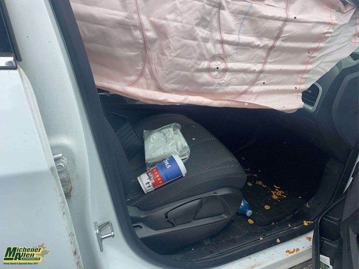 2017-chevrolet-equinox-image-22