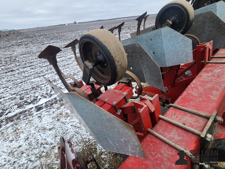 case-ih-183-image-18