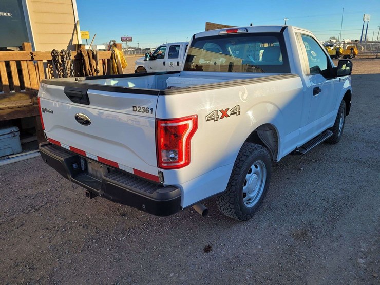 2017-ford-f150-xl-image-3