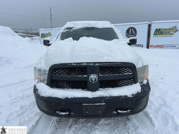 2014-dodge-1500-image-5