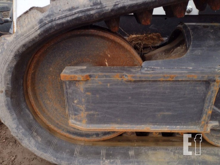 2022-bobcat-t595-image-33