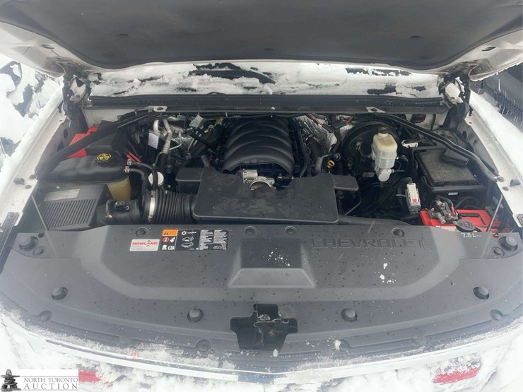 2015-chevrolet-tahoe-image-7