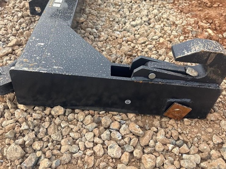 wolverine-tr-2602c-skid-steer-attachment-image-1