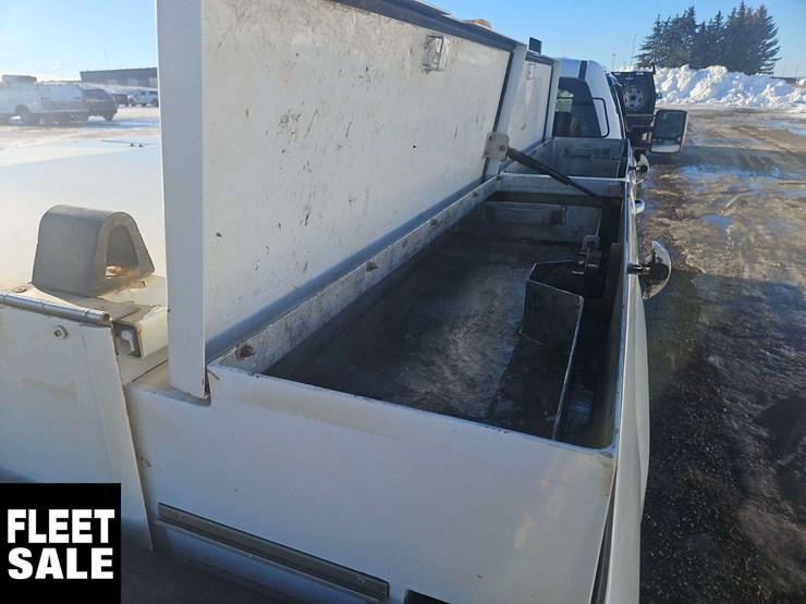 2017-gmc-sierra-2500hd-sle-image-24