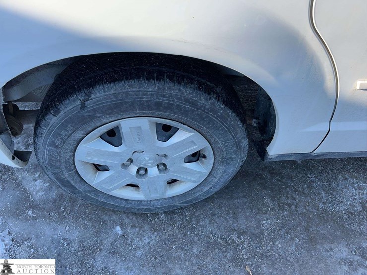 2008-dodge-grand-caravan-se-image-12