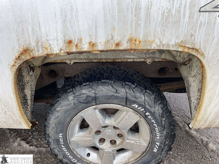 2013-chevrolet-silverado-1500-ls-image-37