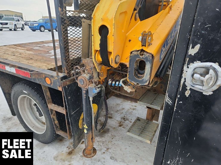 2017-ford-f550-image-33