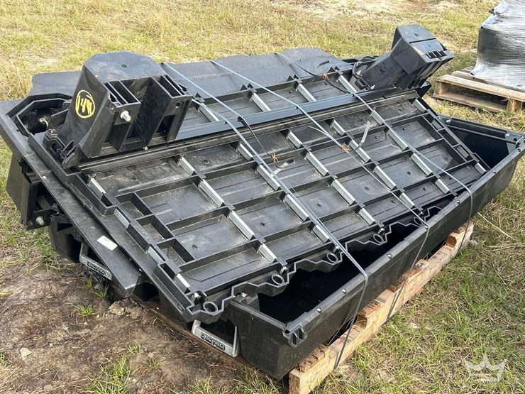 decked-vehicle-bed-drawer-storage-system-image-1