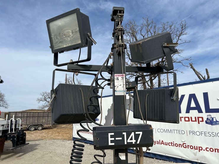 light-tower-image-12