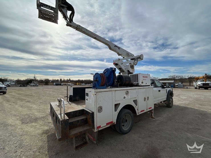 2019-ford-f550-image-3