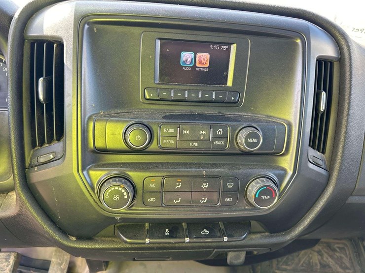 2016-chevrolet-silverado-1500-image-17