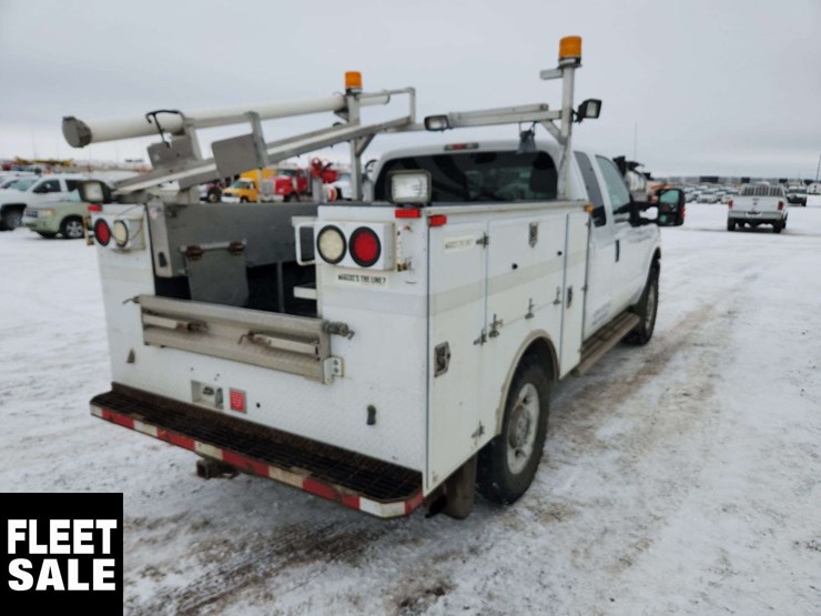 2015-ford-f350-image-4