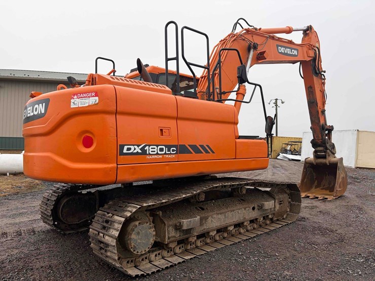 2013-doosan-dx180-lc-3-image-3