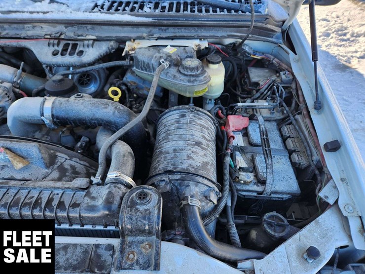 2007-ford-f550-image-32