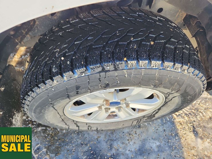 2015-ford-f150-image-33