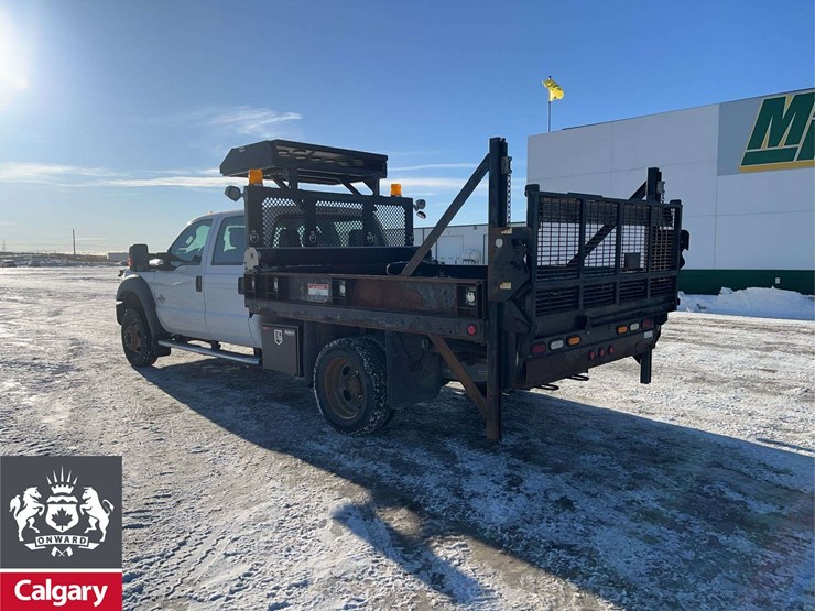 2013-ford-f550-image-3