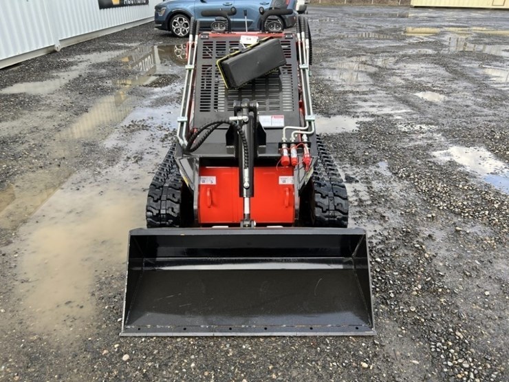 2025-agt-lrt23-mini-compact-track-loader-image-8