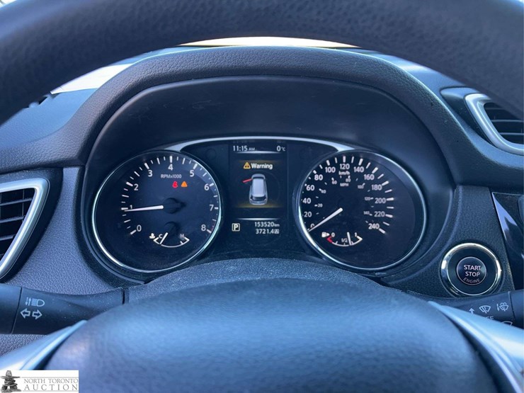 2016-nissan-rogue-image-15