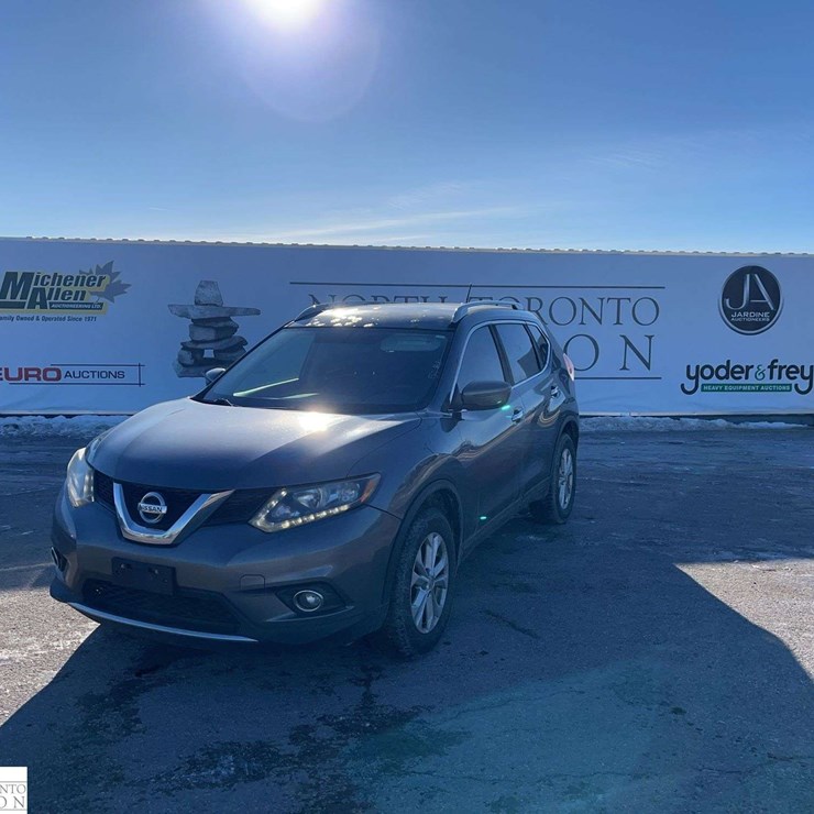 2016 NISSAN ROGUE