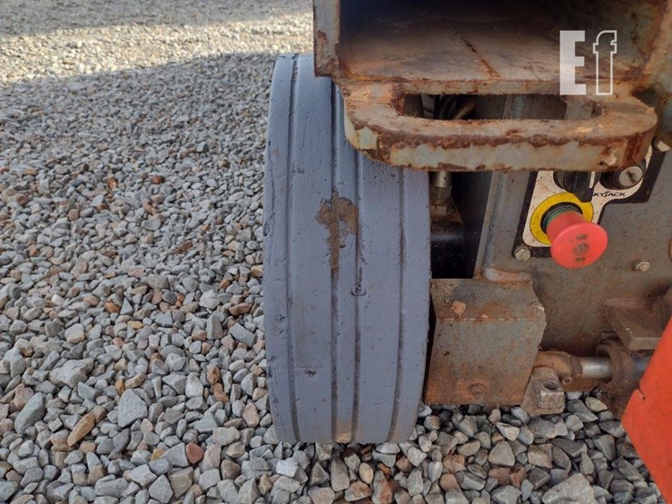 skyjack-sjiii3226-image-9