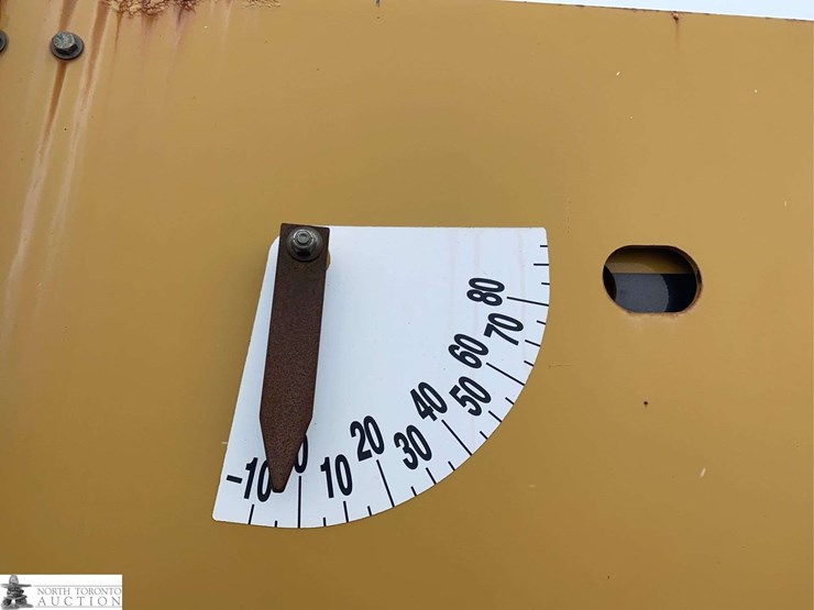 2012-caterpillar-tl943-image-29