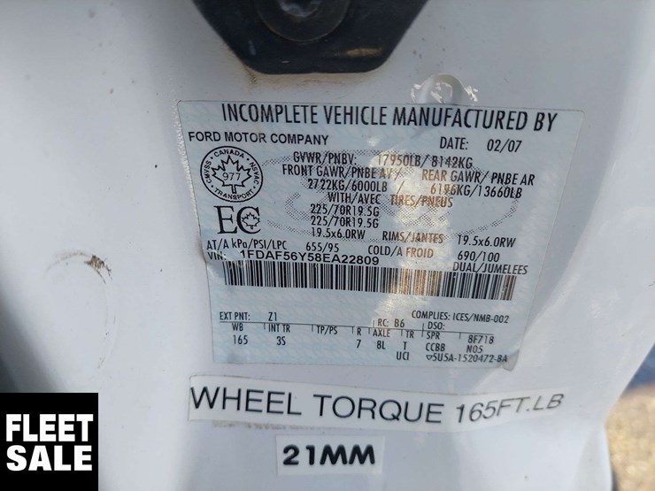 2008-ford-f550-image-23