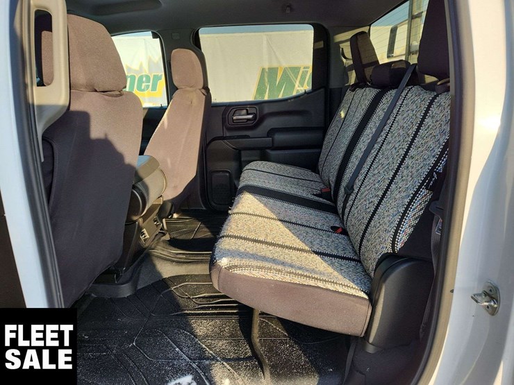 2019-chevrolet-silverado-1500-image-15