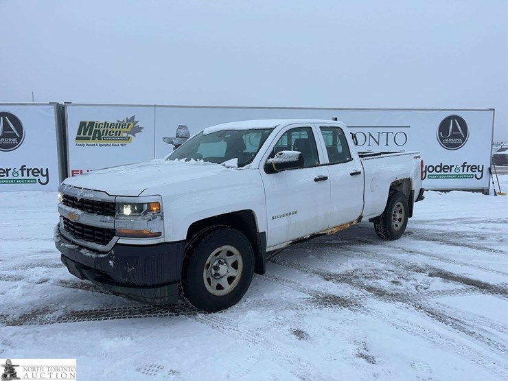 2016-chevrolet-silverado-1500-image-1