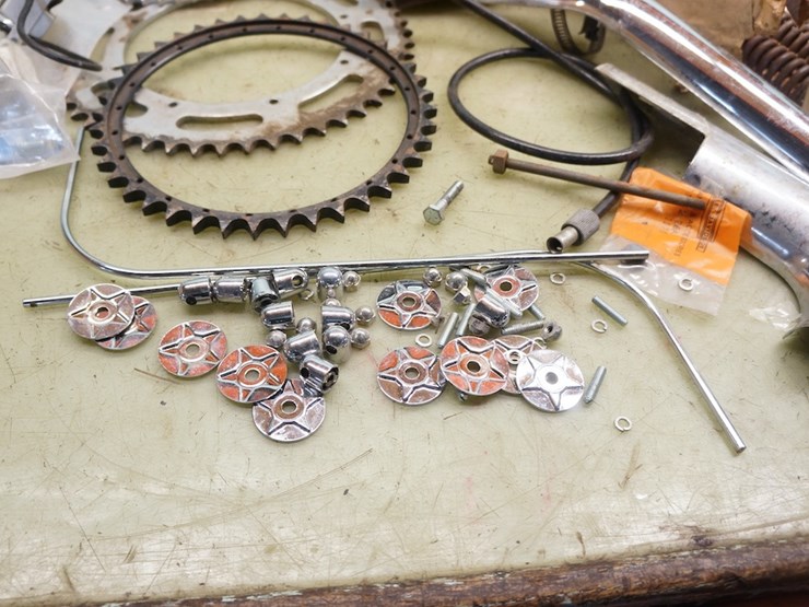 harley-davidson-miscellaneous-parts-lot-image-6