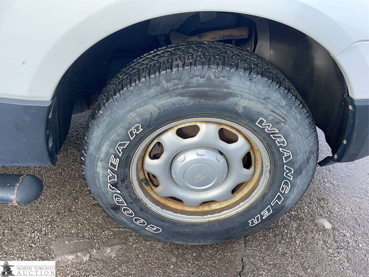 2015-ford-expedition-image-23