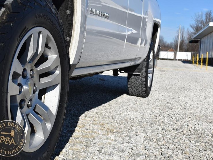 2014-chevrolet-silverado-1500-lt-image-17